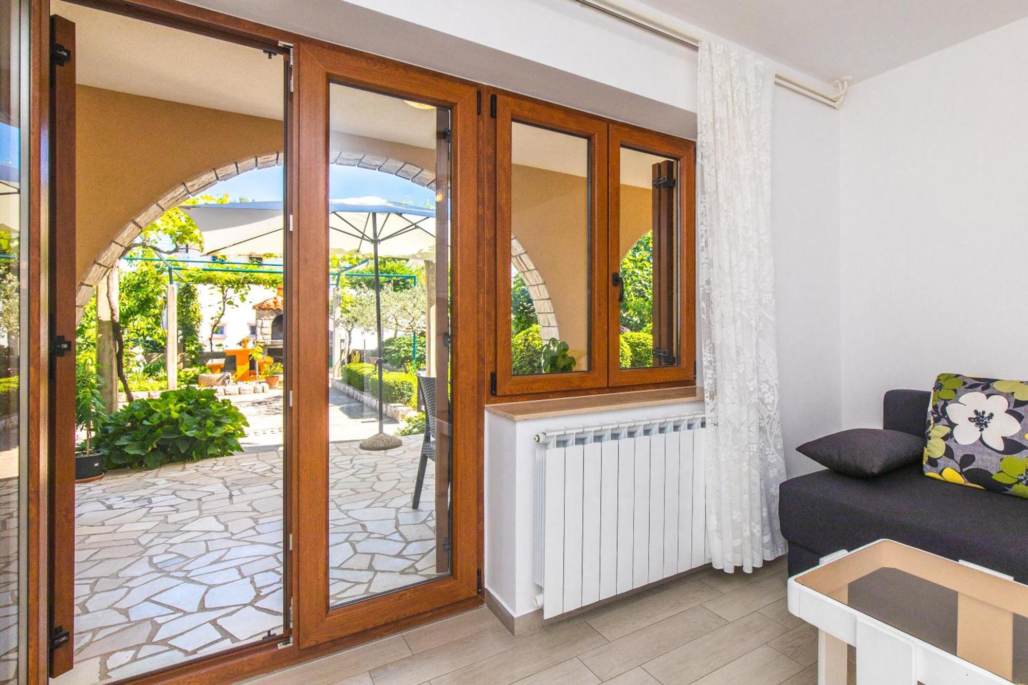 Apartmani Pina 克尔克 外观 照片